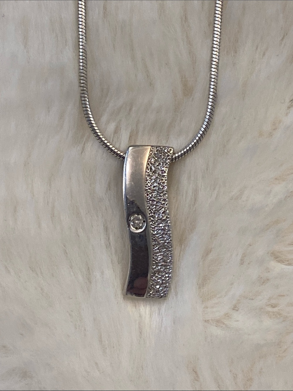 Hot Diamonds Pendant